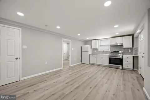 $399,900 | 20 East Dickens Road, Claymont, DE 19703