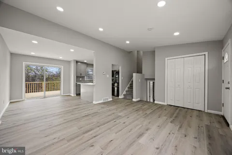 $399,900 | 20 East Dickens Road, Claymont, DE 19703