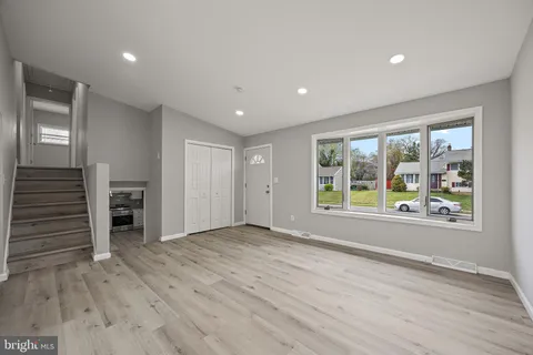 $399,900 | 20 East Dickens Road, Claymont, DE 19703