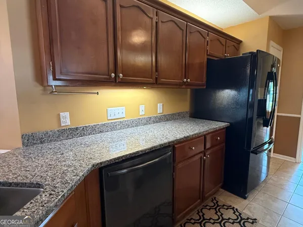 $330,000 | 120 Esterine Drive, Warner Robins, GA 31093