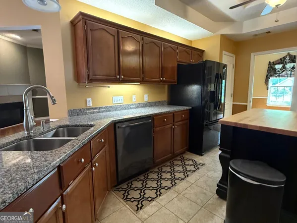 $330,000 | 120 Esterine Drive, Warner Robins, GA 31093