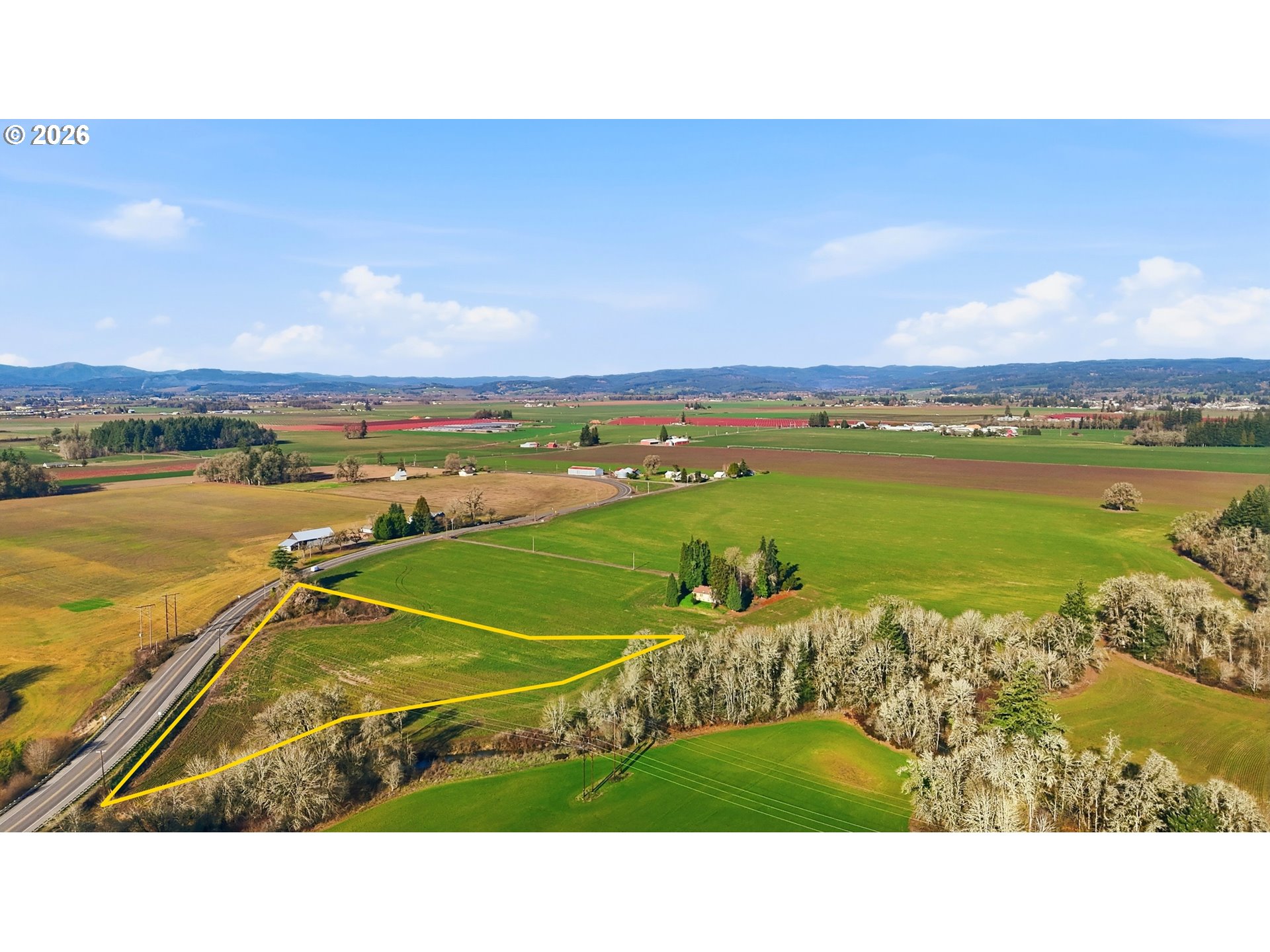 5150 Northwest Glencoe Road Hillsboro, OR 97124 - Photo 2 of 5 a view of an ocean