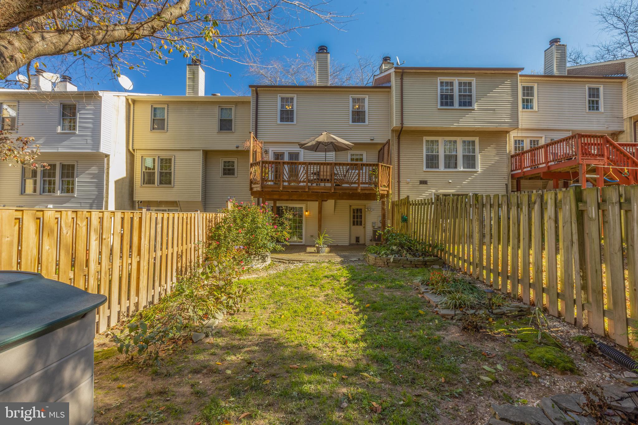 7940 Forest Path Way Springfield, VA 22153 - Photo 42 of 49 Fully fenced in