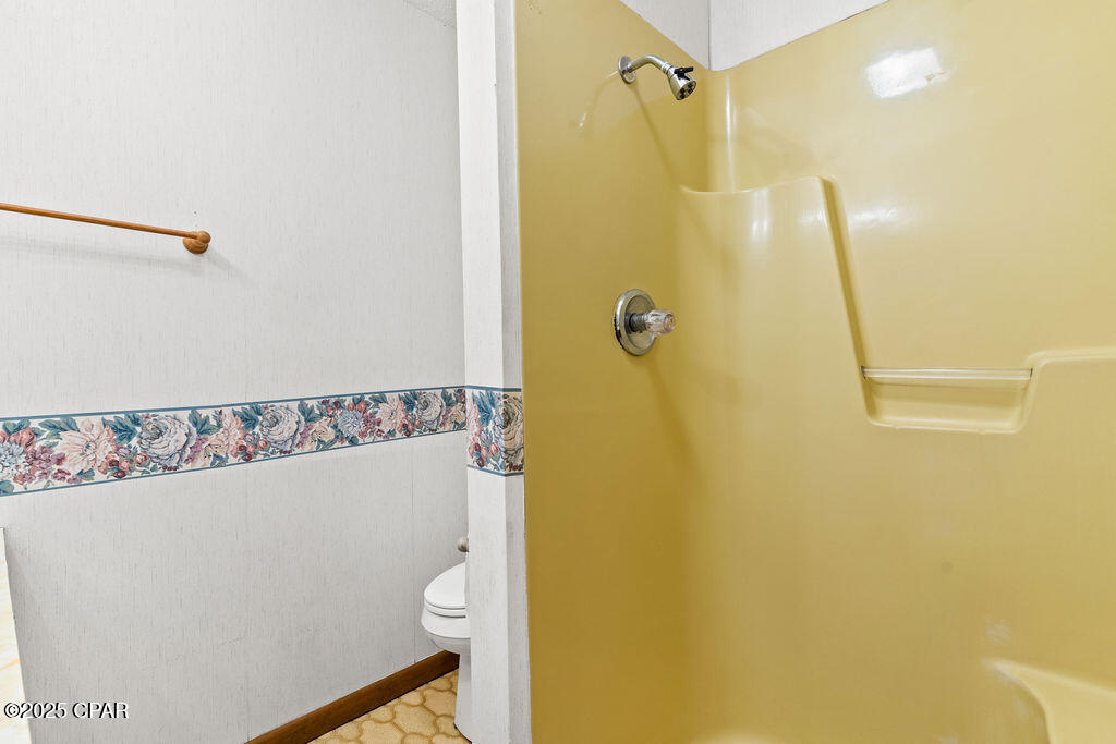 811 Highway 277 Chipley, FL 32428 - Photo 20 of 37