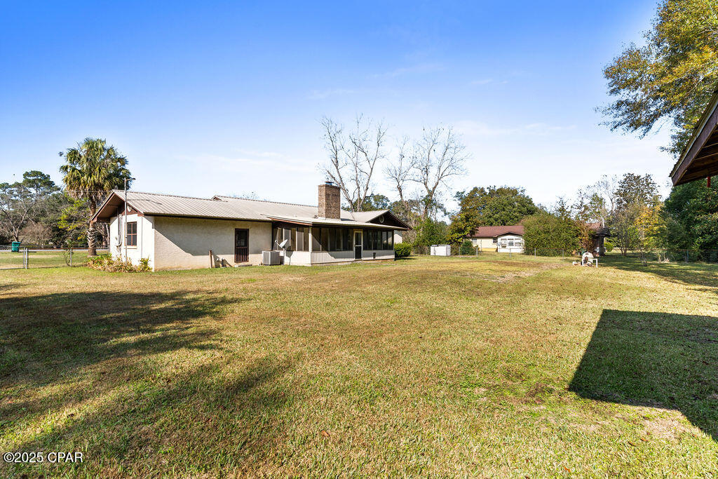 811 Highway 277 Chipley, FL 32428 - Photo 35 of 37