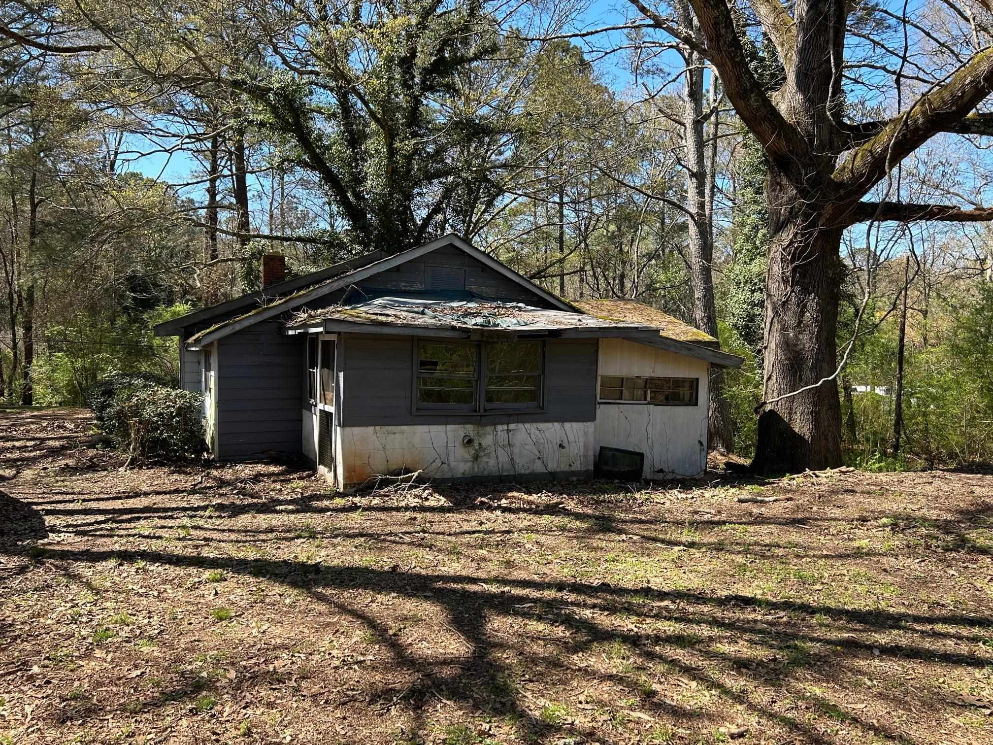 190 Bowles Drive Athens, GA 30606 - Photo 5 of 7 a front view of a house with a yard