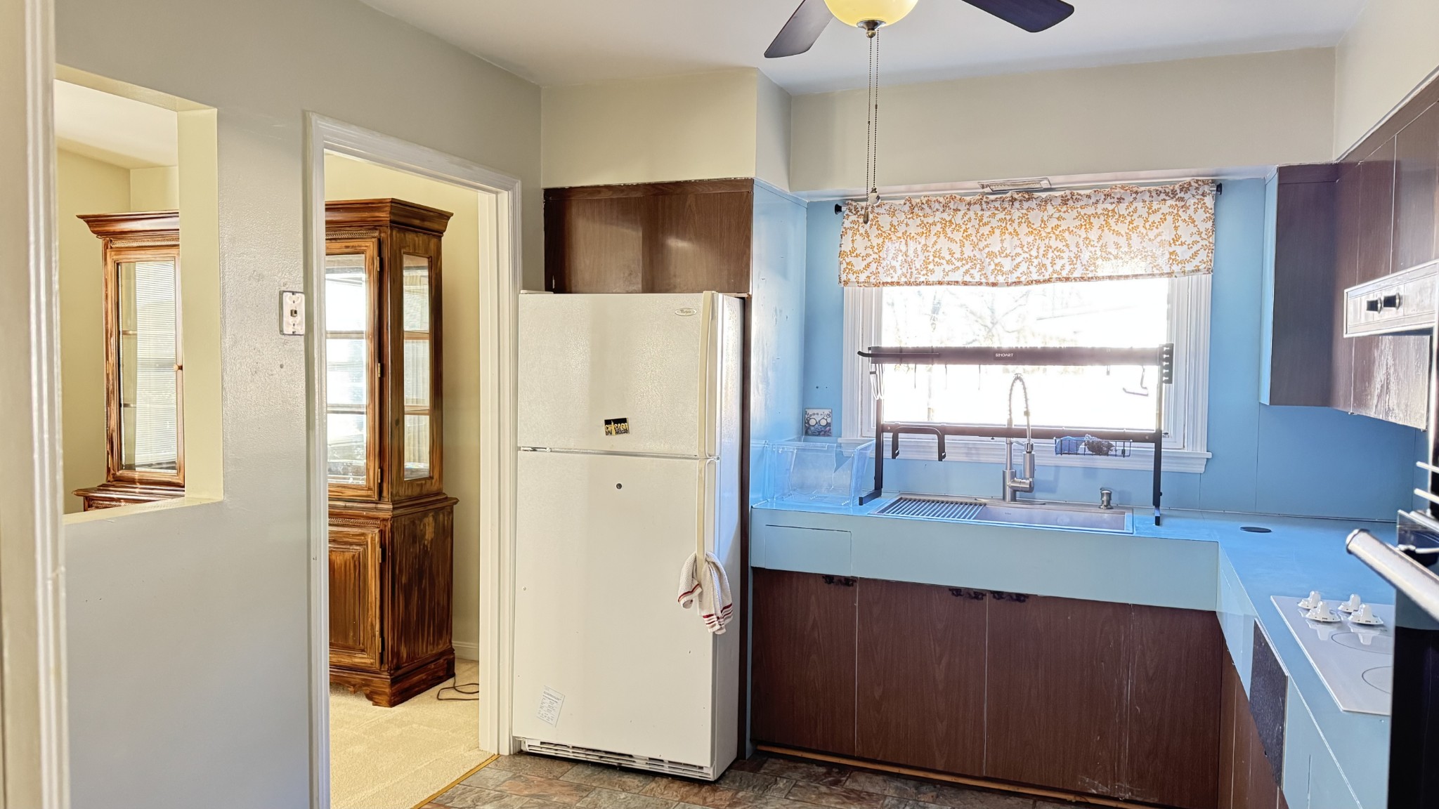 162 Pembroke Oak Grove Road Oak Grove, KY 42262 - Photo 6 of 17 a kitchen with stainless steel appliances a refrigerator sink and cabinets