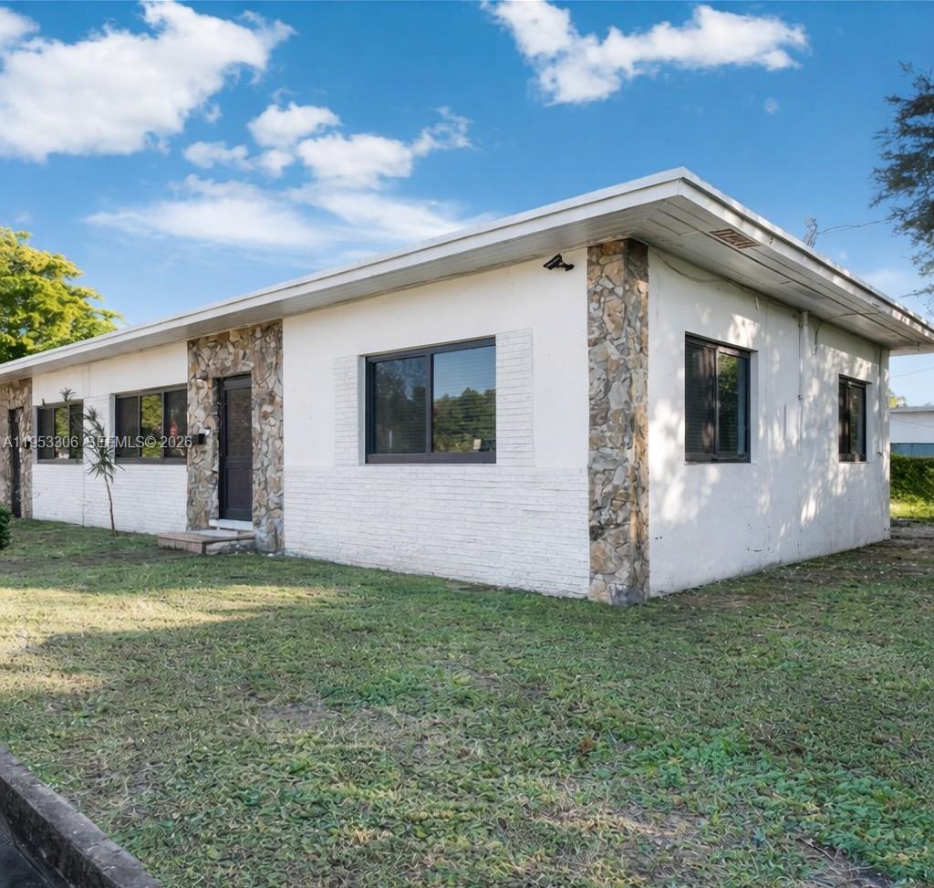 2 Northwest 47th Street, Unit 2 Miami, FL 33127 - Photo 6 of 12