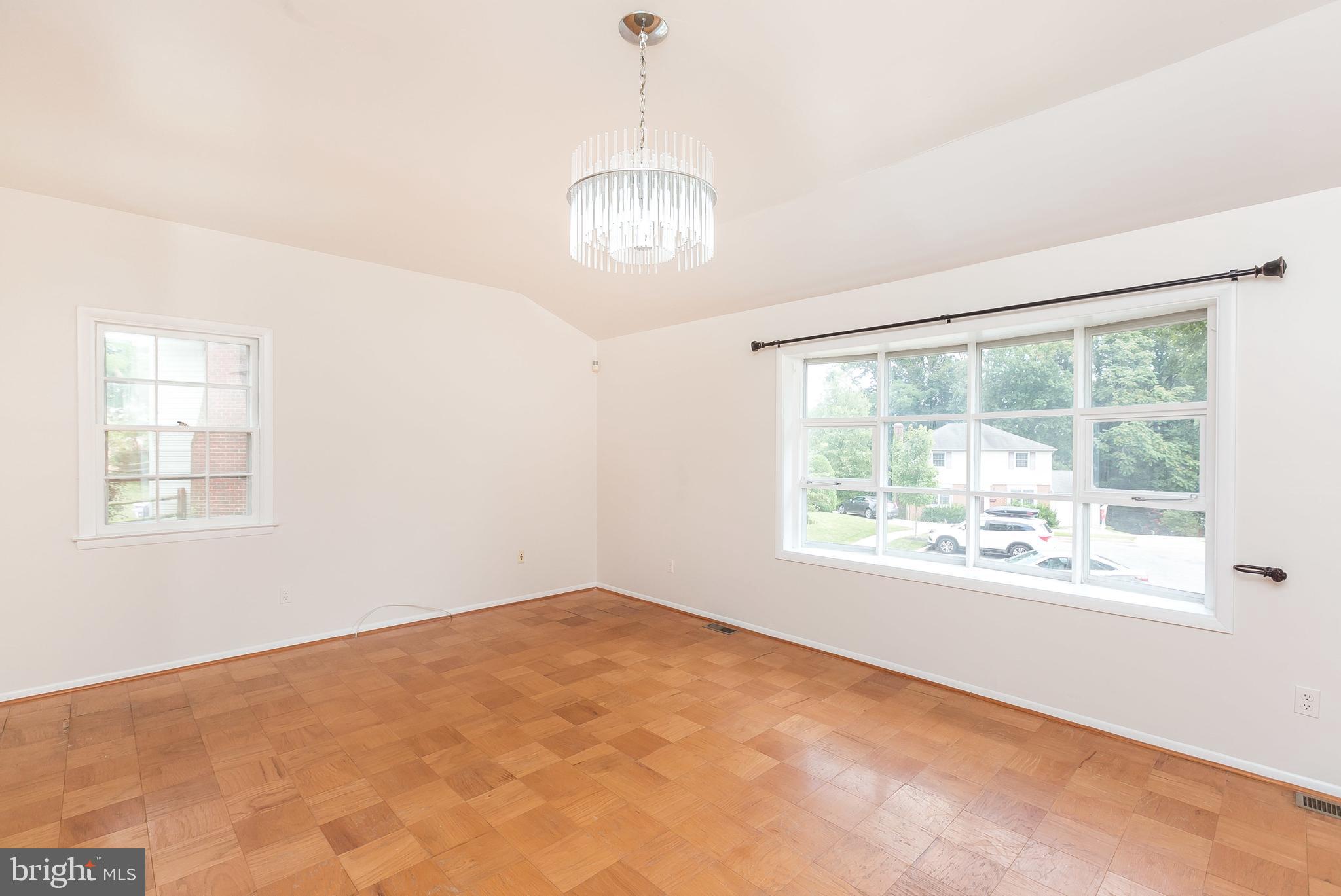 1028 Breezewick Road Towson, MD 21286 - Photo 8 of 27 Gallery Image 8