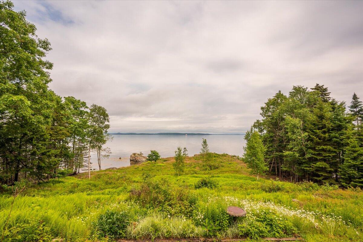 391 Main Road Islesboro, ME 04848 - Photo 20 of 67 391 Main Road, Islesboro