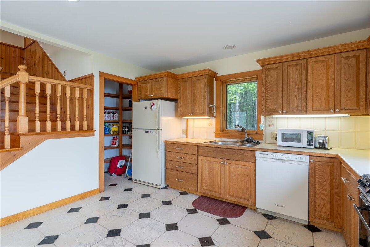 391 Main Road Islesboro, ME 04848 - Photo 23 of 67 391 Main Road, Islesboro