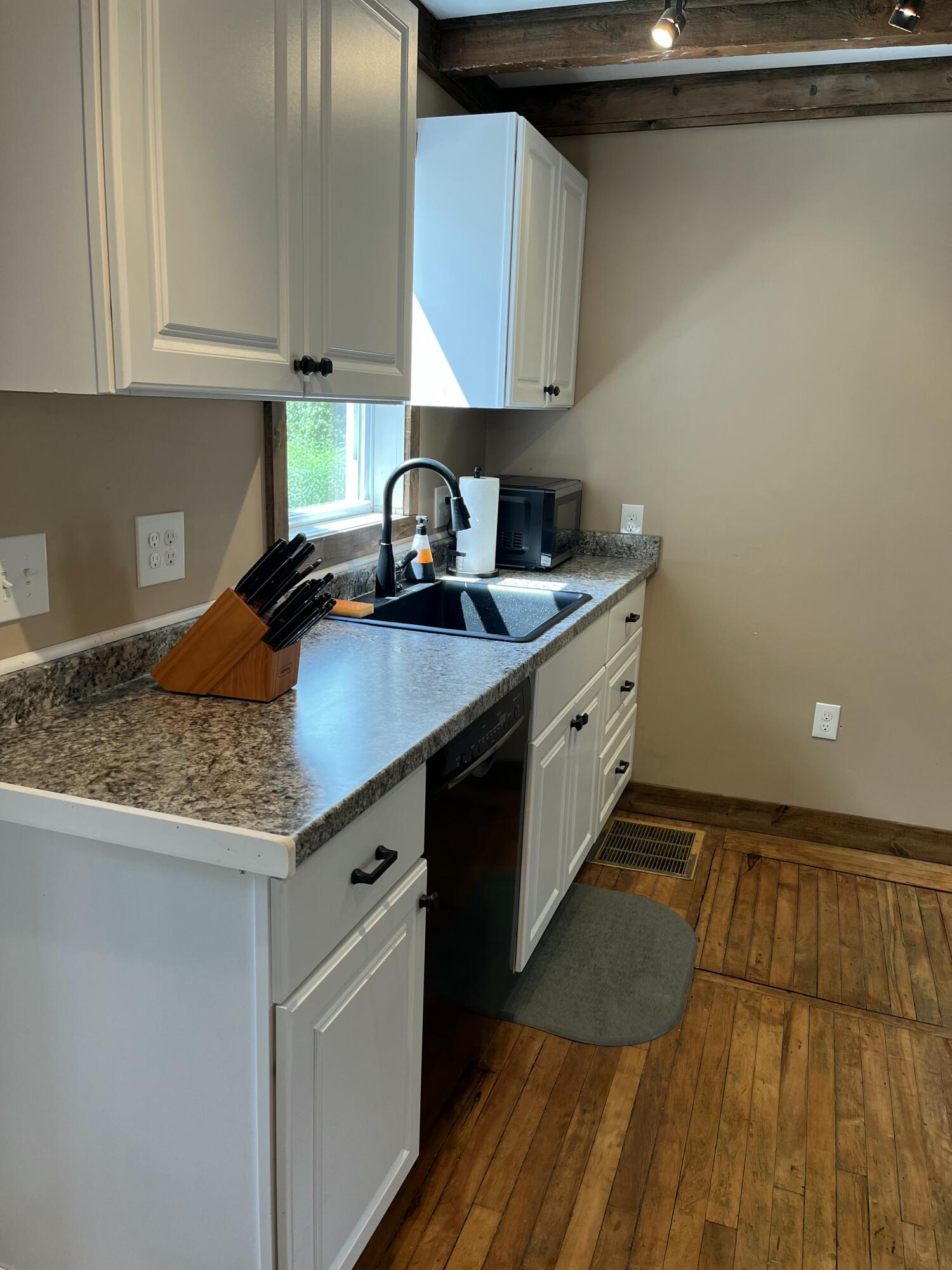 168 Guzzle Road Gouldsboro, ME 04607 - Photo 11 of 33 IMG_3374