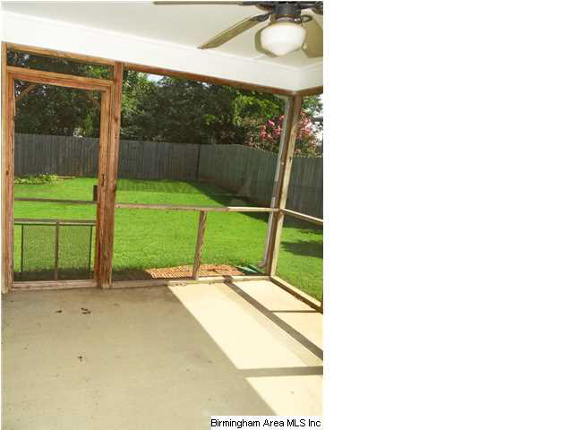 8548 Covington Way Leeds, AL 35094 - Photo 23 of 28