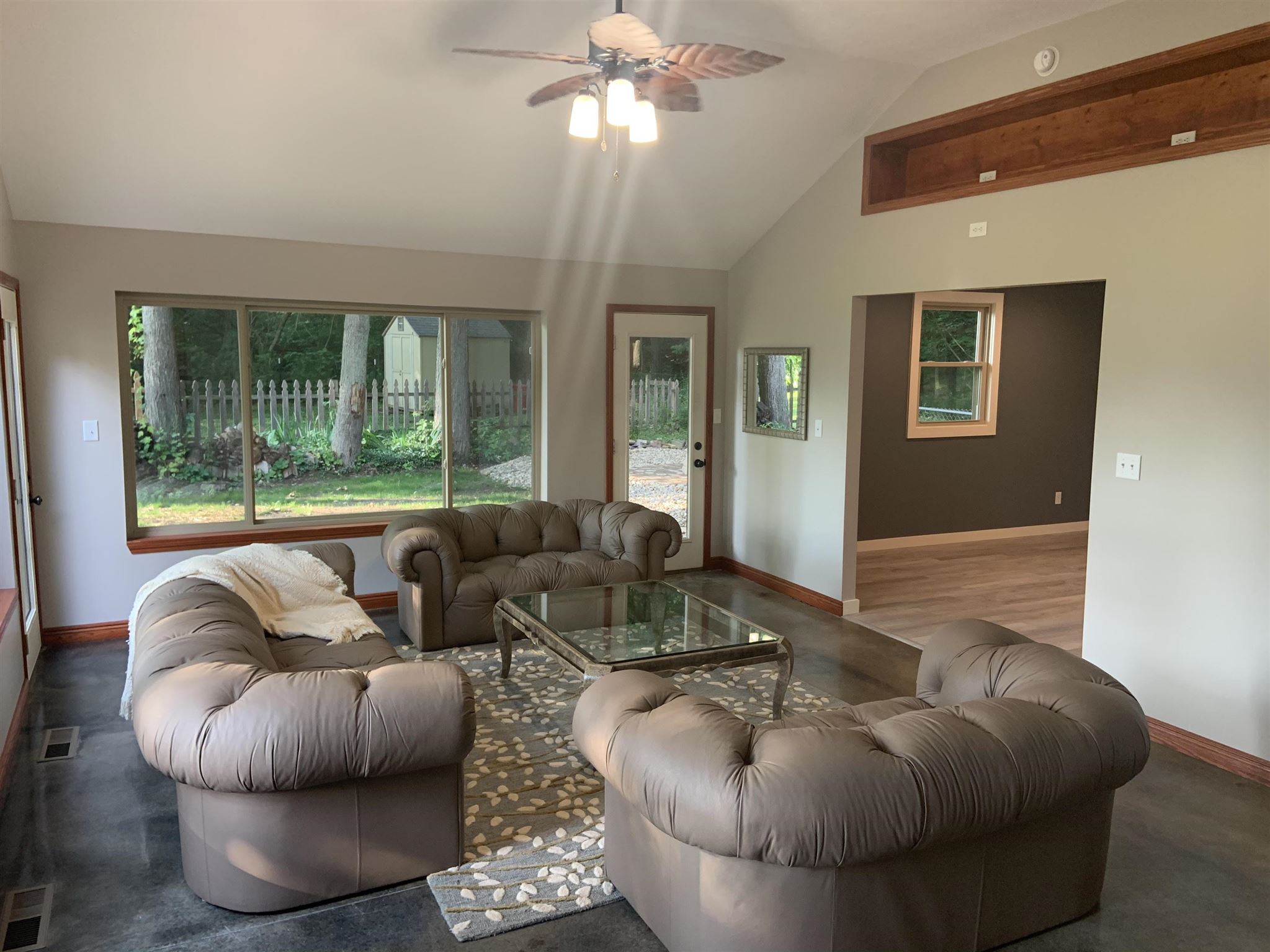 6746 North Kalorama Road Leesburg, IN 46538 - Photo 34 of 36 Gallery Image 34