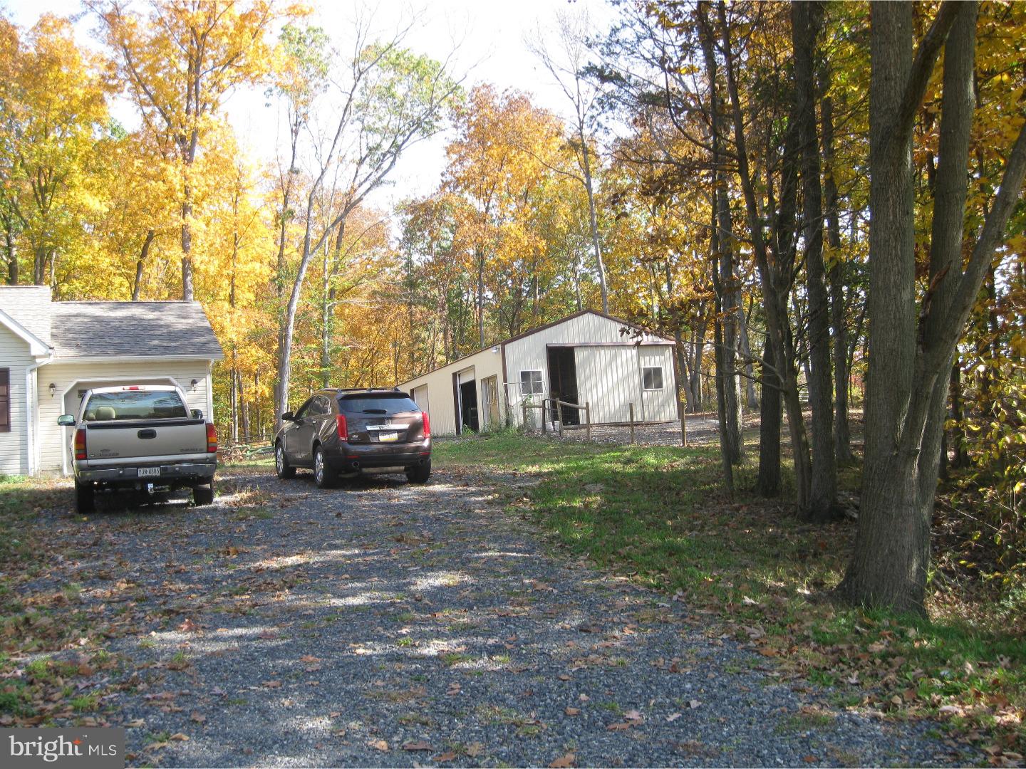 11 Badman Road Green Lane, PA 18054 - Photo 2 of 14