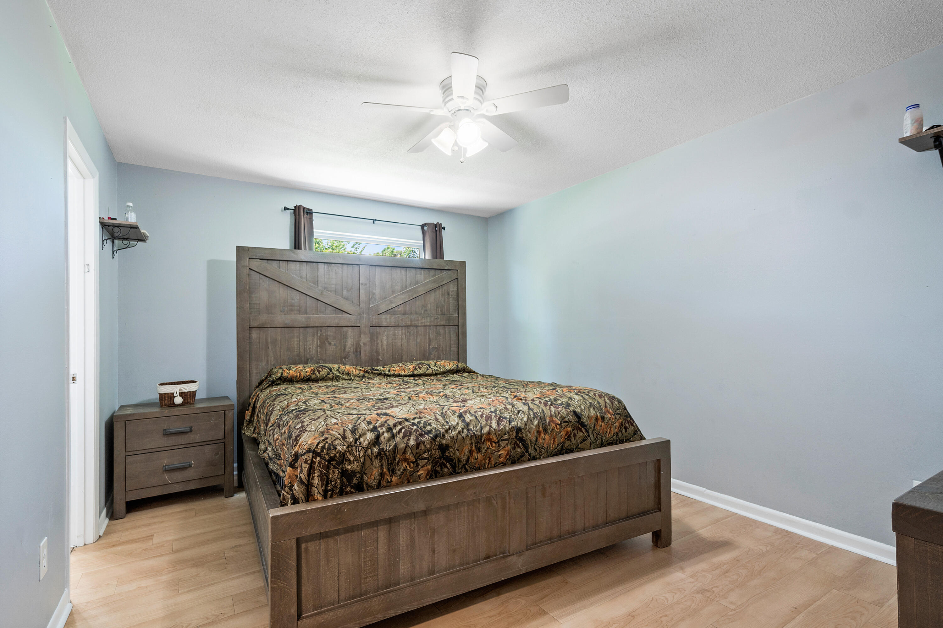 4616 Southeast Marie Way Stuart, FL 34997 - Photo 14 of 38 016-4616SoutheastMarieWay-Stuart-FL-3499