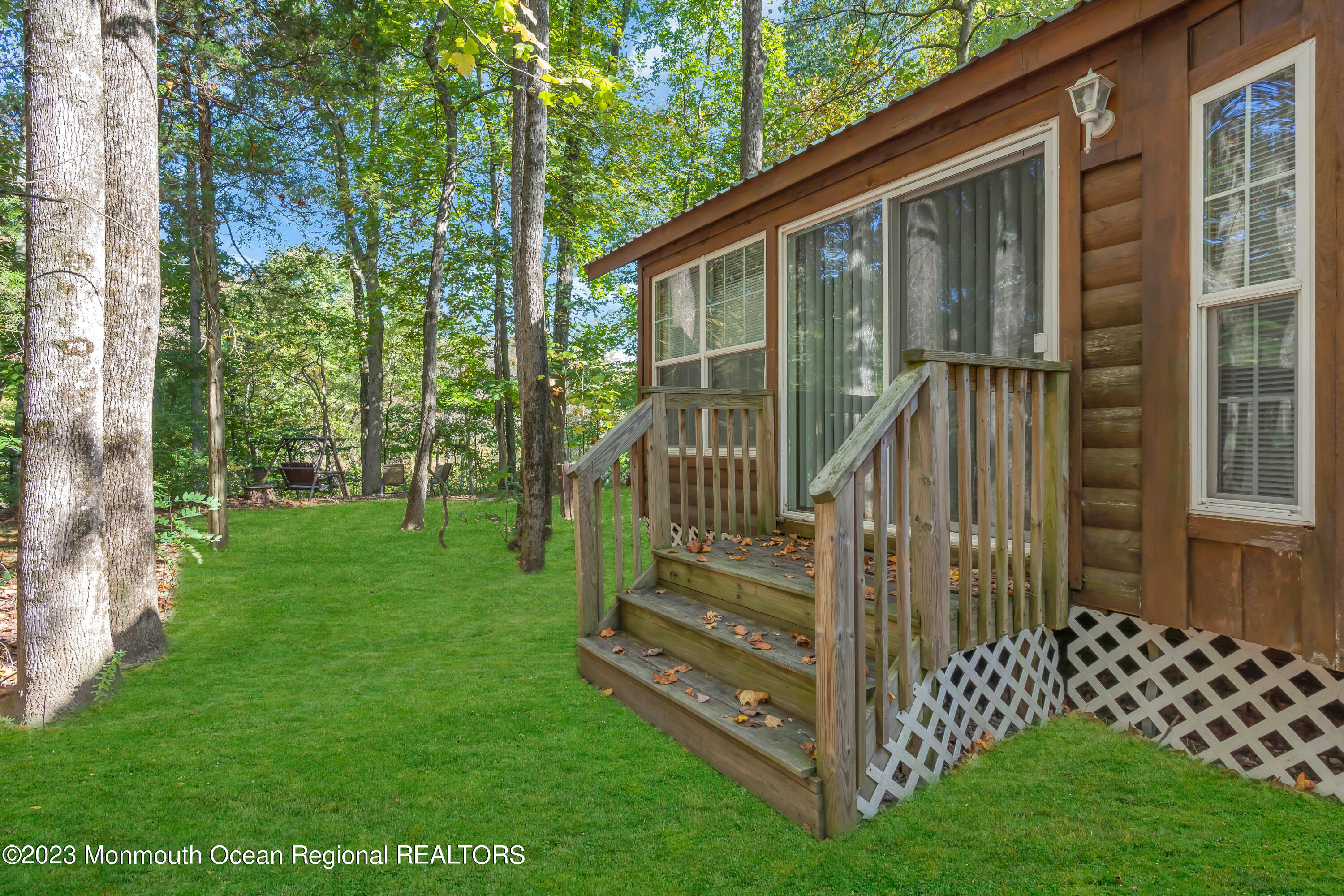 724 Monmouth Road, Unit 33 Cream Ridge, NJ 08514 - Photo 2 of 27 019_dsc04725-1