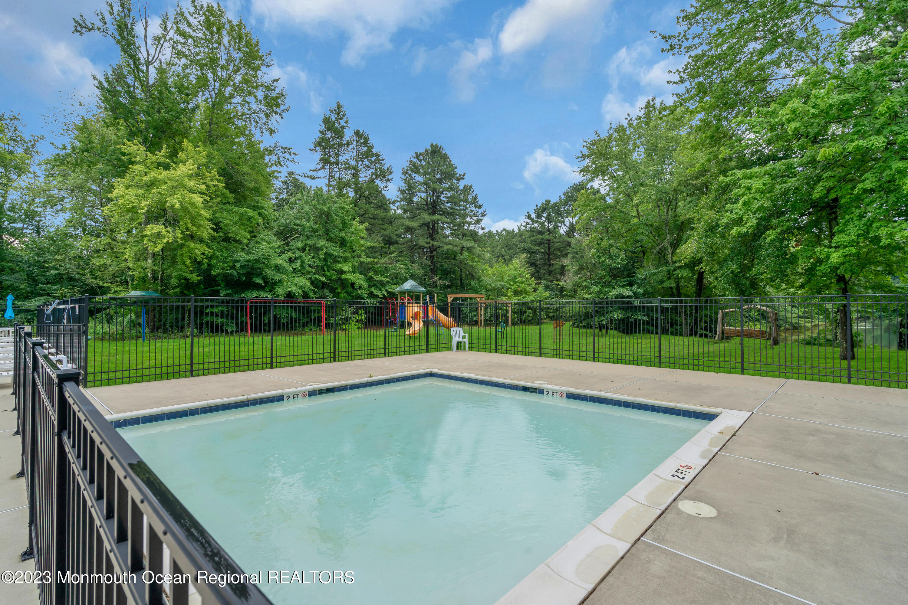 724 Monmouth Road, Unit 33 Cream Ridge, NJ 08514 - Photo 27 of 27 a view of a tennis court