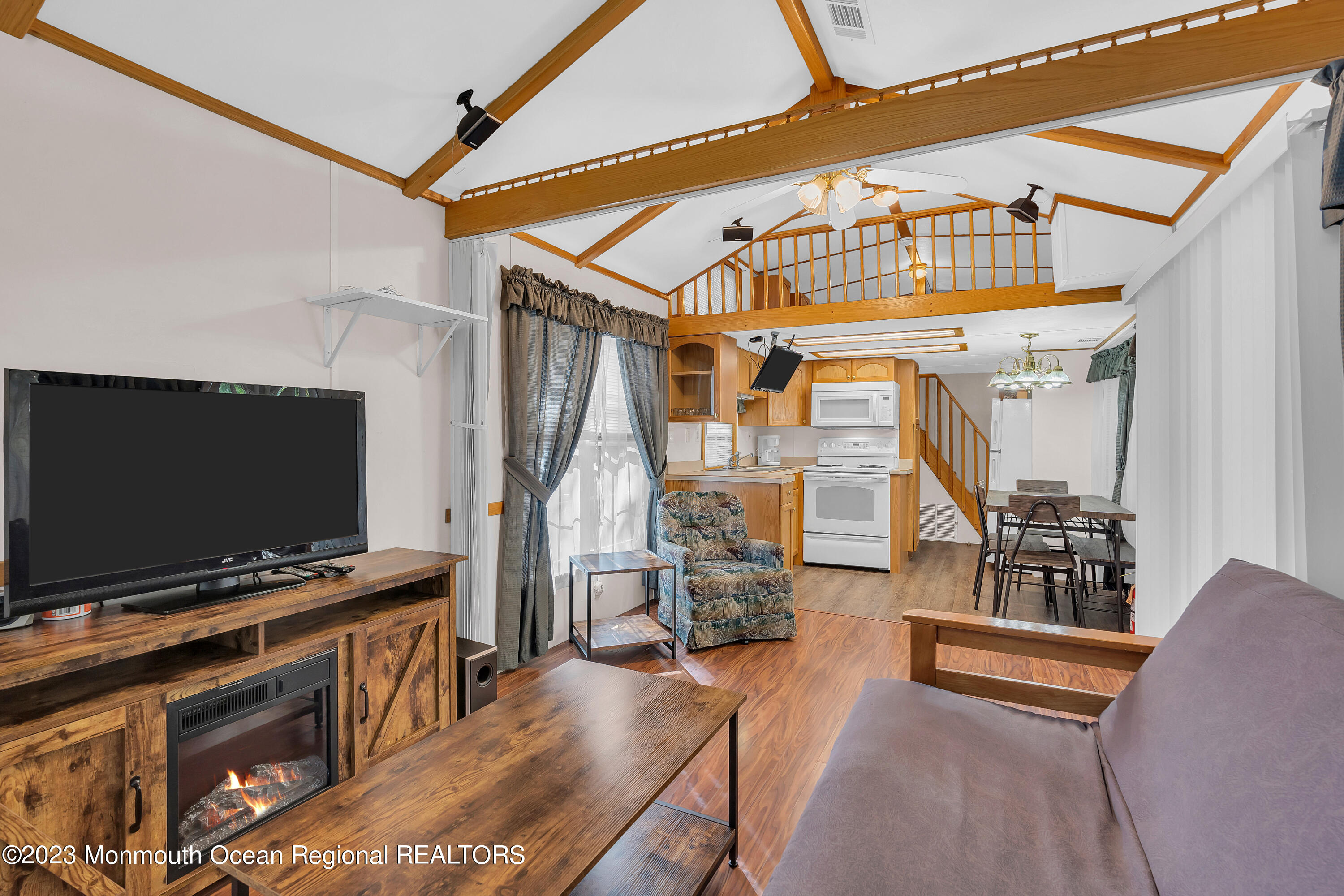 724 Monmouth Road, Unit 33 Cream Ridge, NJ 08514 - Photo 10 of 27 011_dsc04693-1