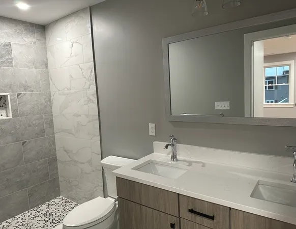 $4,800 | 32 Gale Street, Unit 1, Waltham, MA 02453