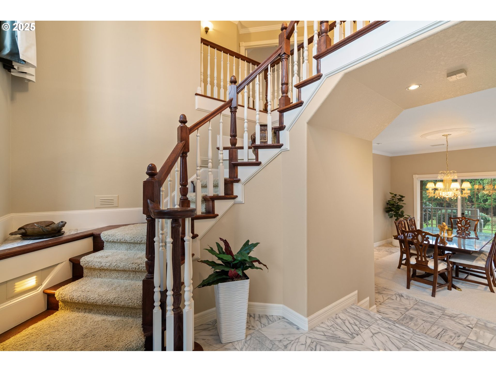 5150 Northwest Valley Court Camas, WA 98607 - Photo 7 of 48 a view of entryway and hall