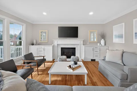 $1,100,000 | 904 Strathorn Drive, Cary, NC 27519