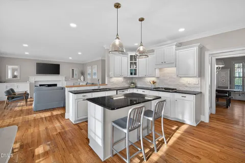 $1,100,000 | 904 Strathorn Drive, Cary, NC 27519