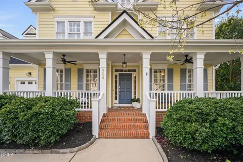 $1,100,000 | 904 Strathorn Drive, Cary, NC 27519