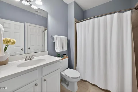 $1,100,000 | 904 Strathorn Drive, Cary, NC 27519