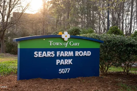 $1,100,000 | 904 Strathorn Drive, Cary, NC 27519