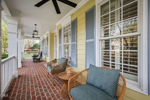 $1,100,000 | 904 Strathorn Drive, Cary, NC 27519