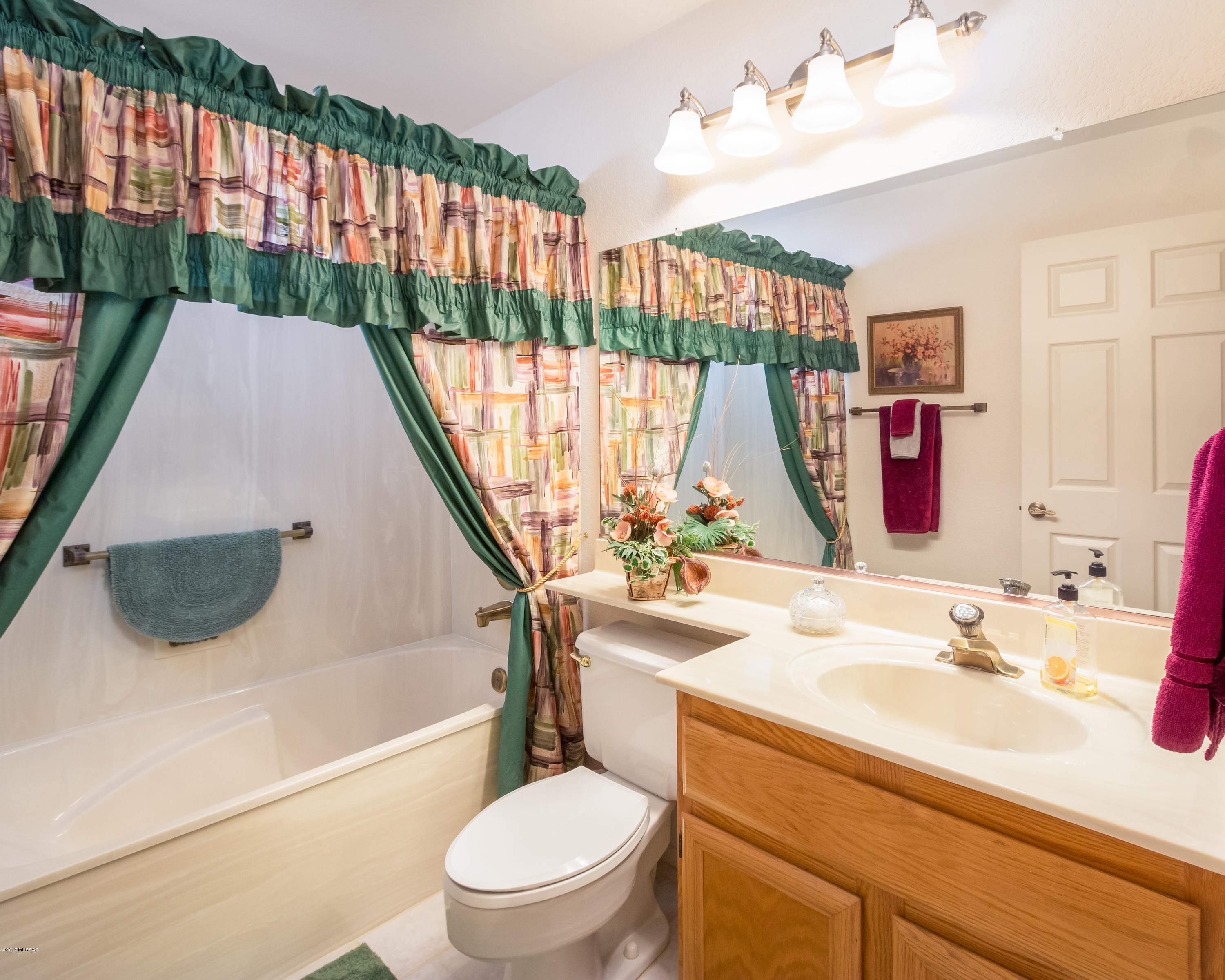980 East Rising Sun Drive Oro Valley, AZ 85755 - Photo 13 of 32