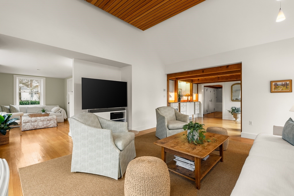 629 Country Way Scituate, MA 02066 - Photo 16 of 42