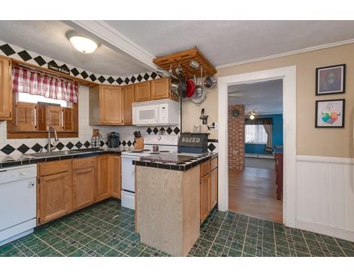 38 Quinebaug Road Dudley, MA 01571 - Photo 12 of 25 Gallery Image 12