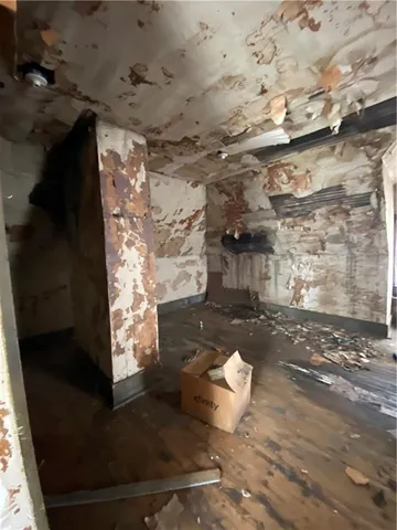 $39,900 | 3309 Versailles Avenue, McKeesport, PA 15132