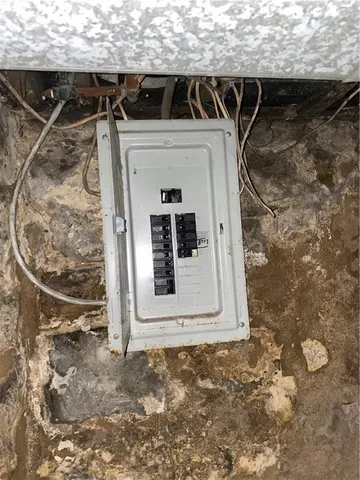 $39,900 | 3309 Versailles Avenue, McKeesport, PA 15132