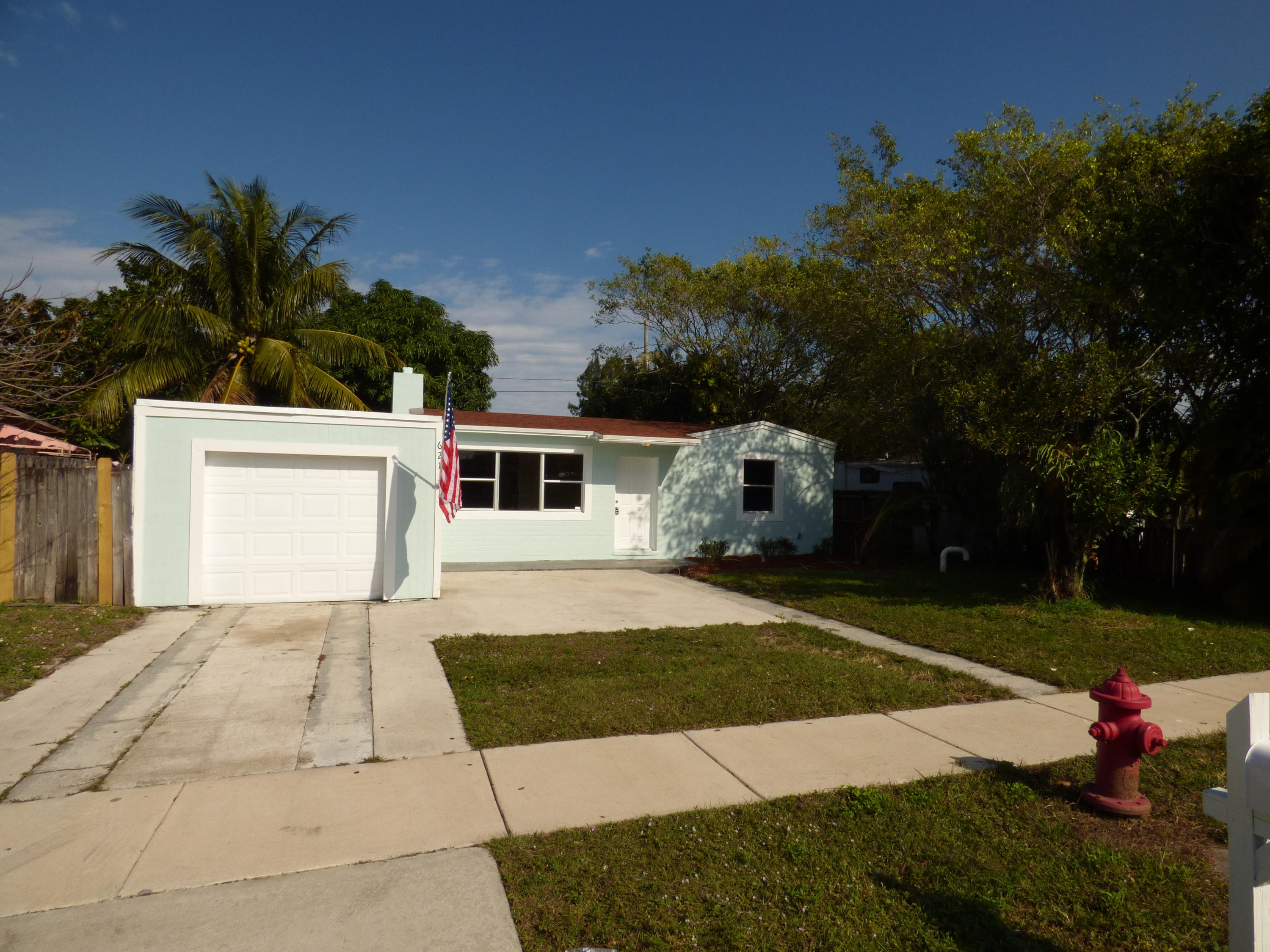 621 Beech Road West Palm Beach, FL 33409 - Photo 12 of 14 P1020434