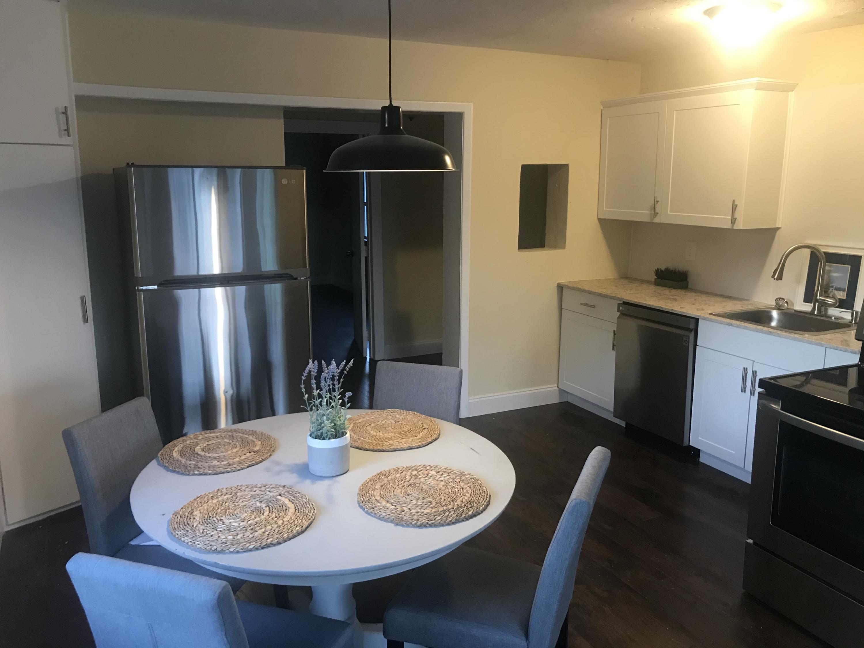 621 Beech Road West Palm Beach, FL 33409 - Photo 6 of 14 beech kitchen