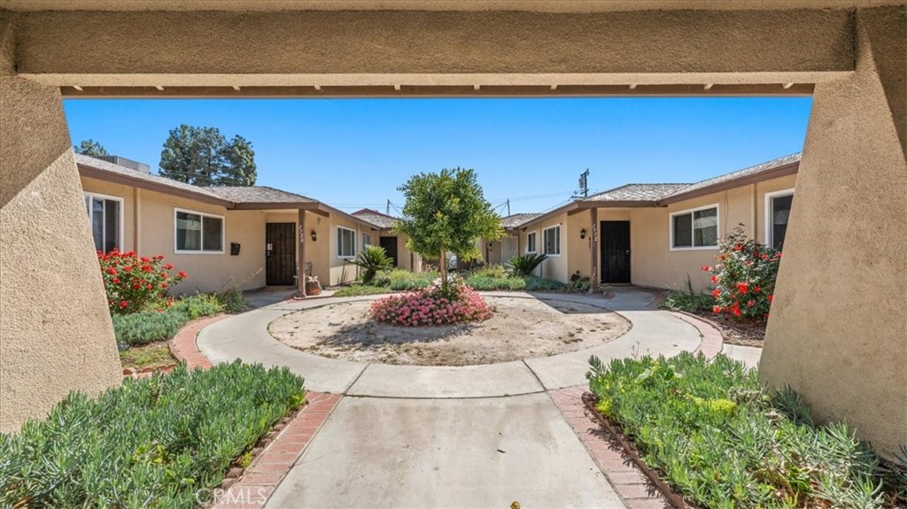 1710 Appleton Way Pomona, CA 91767 - Photo 2 of 32