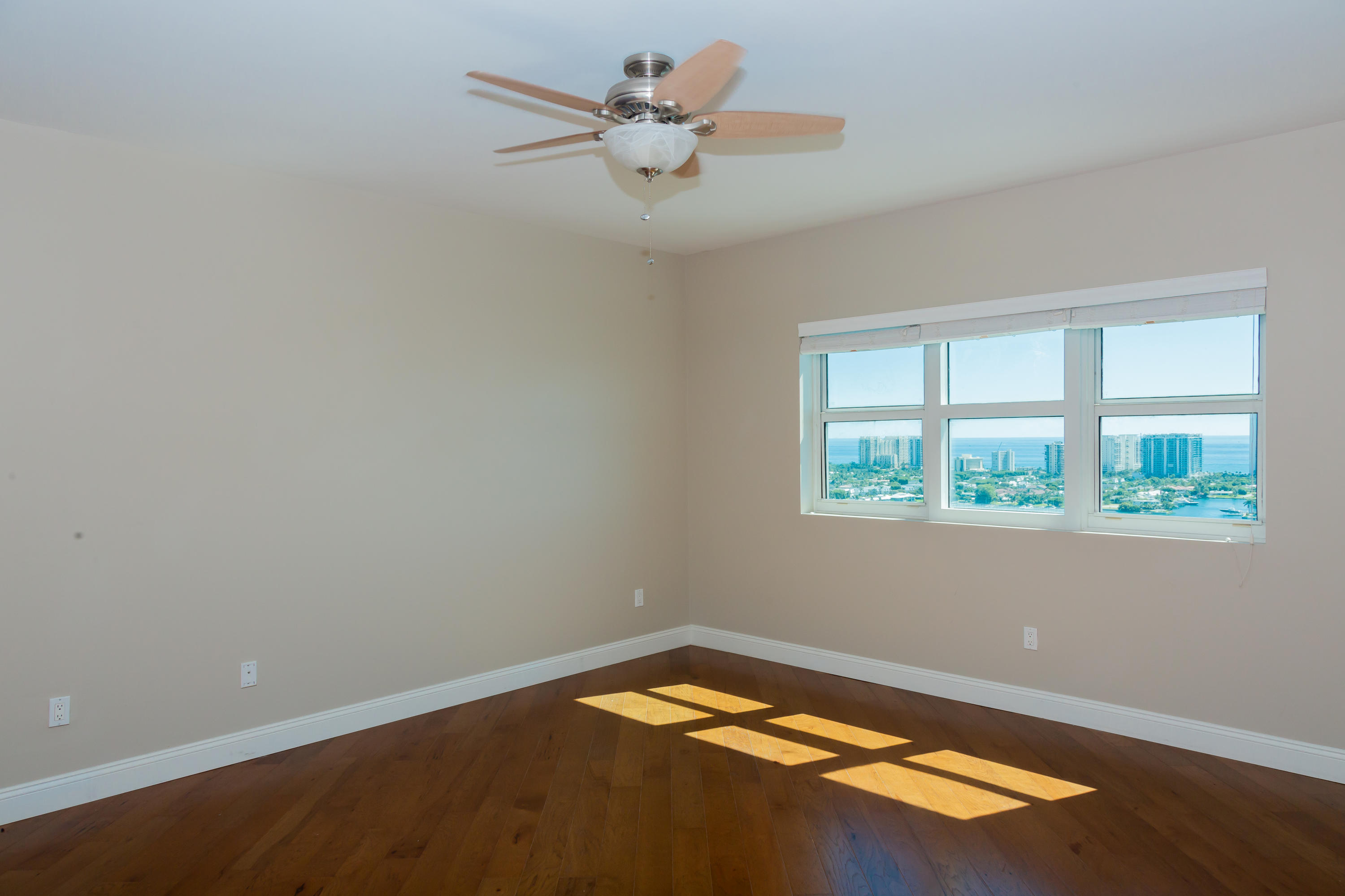 2640 Lake Shore Drive, Unit 2508 Riviera Beach, FL 33404 - Photo 29 of 61 091A7339