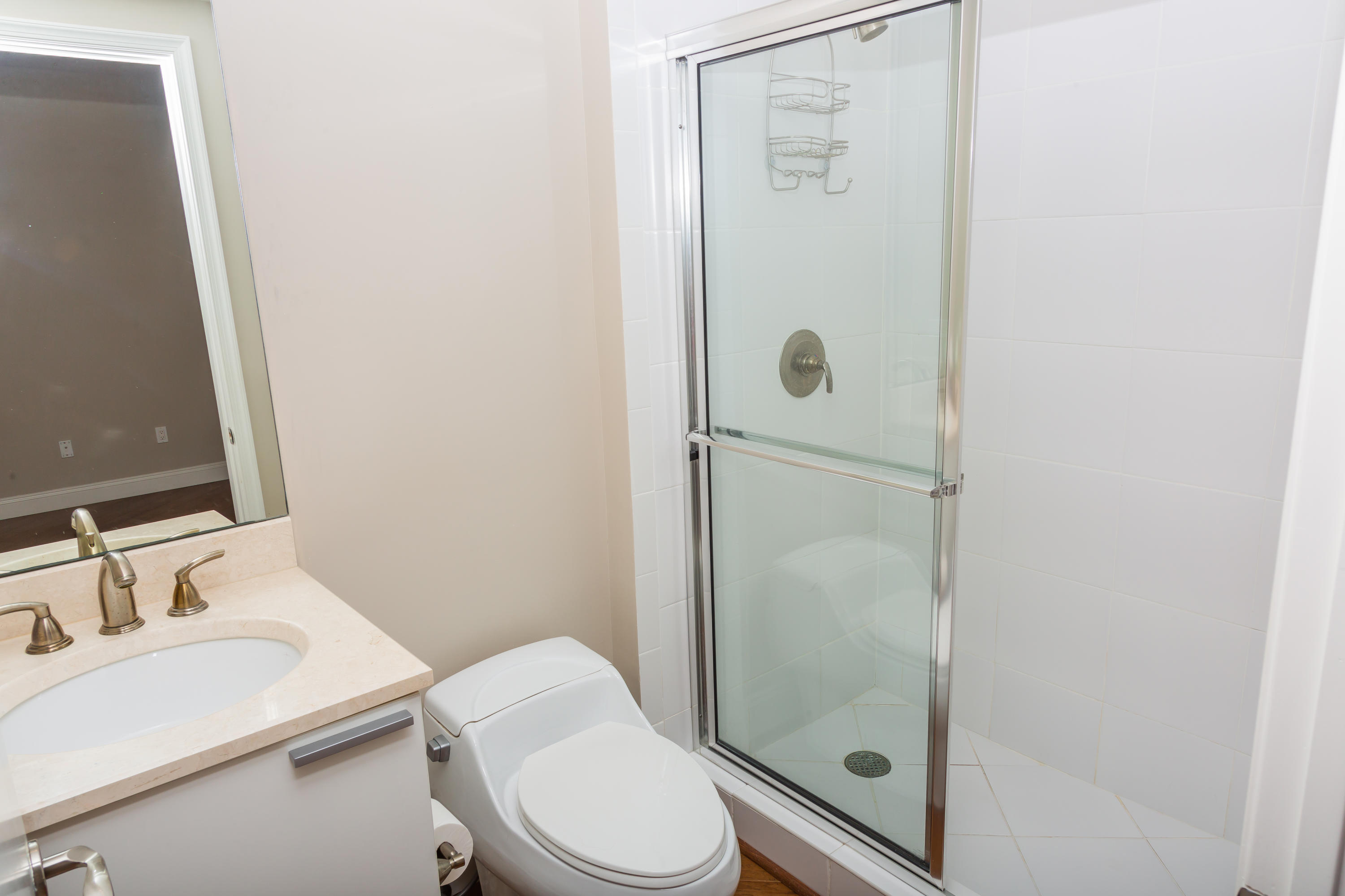 2640 Lake Shore Drive, Unit 2508 Riviera Beach, FL 33404 - Photo 49 of 61 091A7388