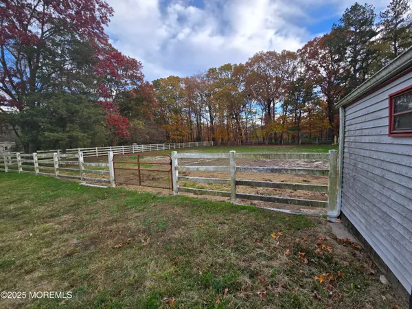 $2,500 | 300 Toms River Road, Jackson, NJ 08527