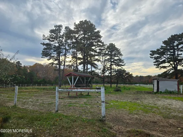 $2,500 | 300 Toms River Road, Jackson, NJ 08527