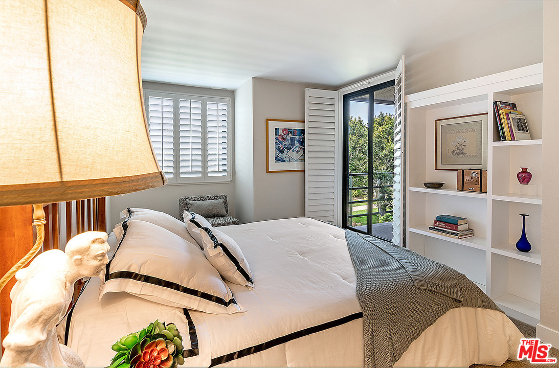 2940 Neilson Way, Unit 203 Santa Monica, CA 90405 - Photo 17 of 52