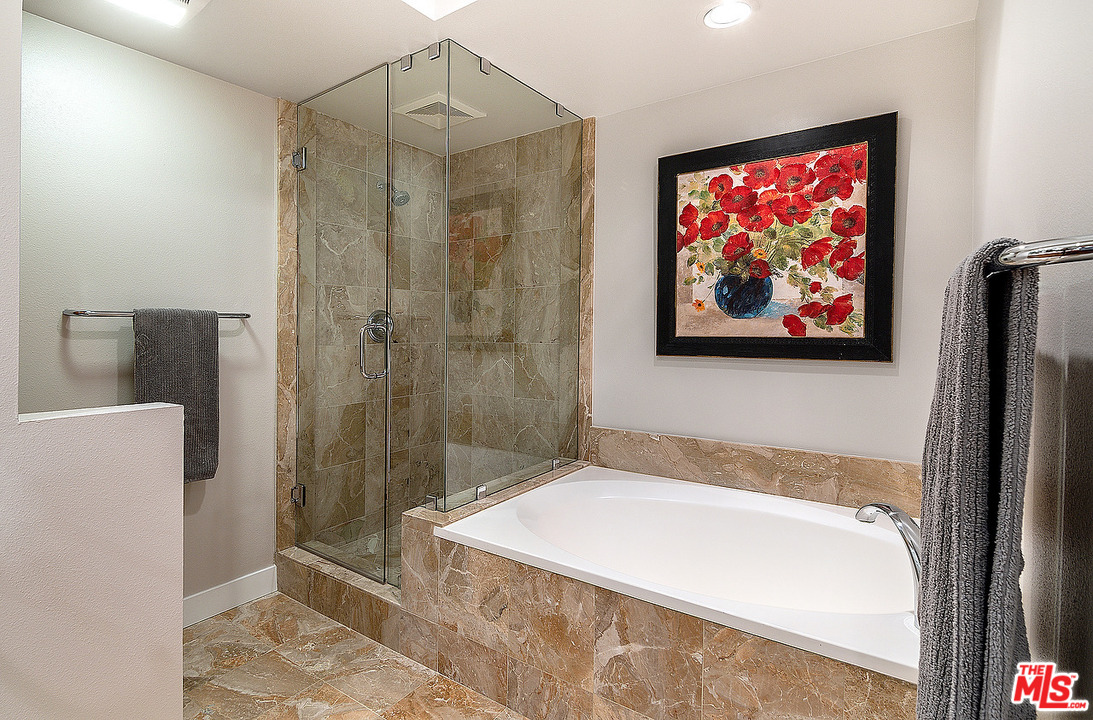 2940 Neilson Way, Unit 203 Santa Monica, CA 90405 - Photo 19 of 52