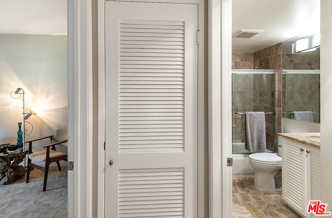 2940 Neilson Way, Unit 203 Santa Monica, CA 90405 - Photo 21 of 52