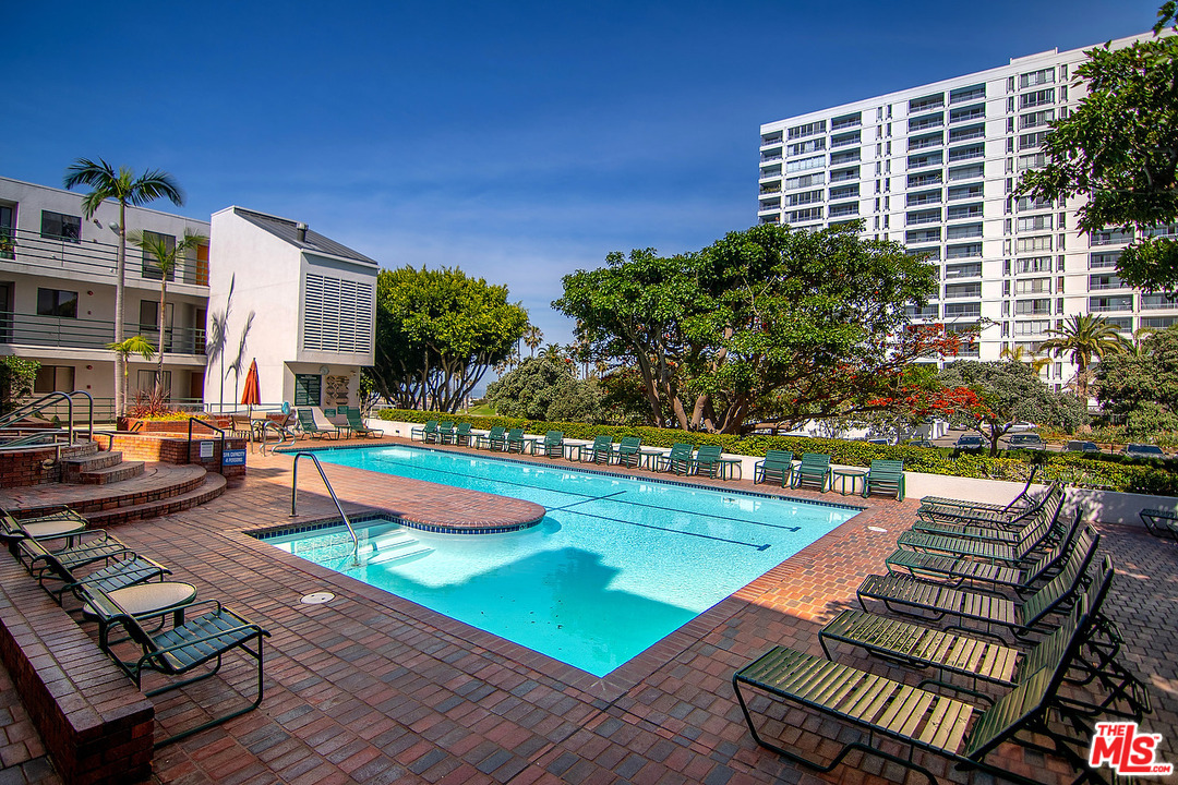 2940 Neilson Way, Unit 203 Santa Monica, CA 90405 - Photo 28 of 52