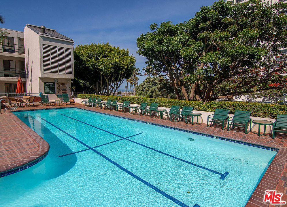 2940 Neilson Way, Unit 203 Santa Monica, CA 90405 - Photo 29 of 52