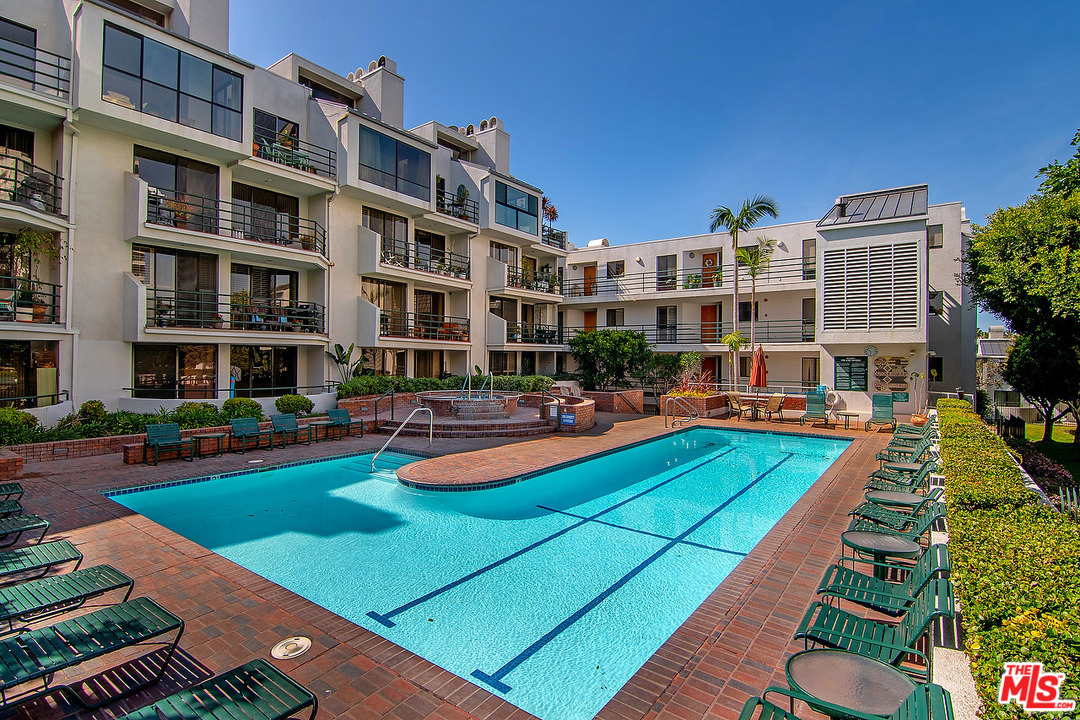 2940 Neilson Way, Unit 203 Santa Monica, CA 90405 - Photo 31 of 52