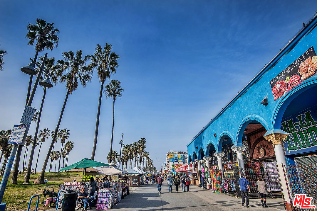 2940 Neilson Way, Unit 203 Santa Monica, CA 90405 - Photo 47 of 52